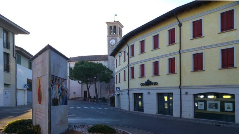 Hotel Vittoria San Giórgio di Nogaro Exteriör bild